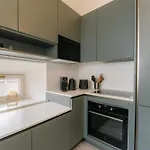 R Tulipano House *