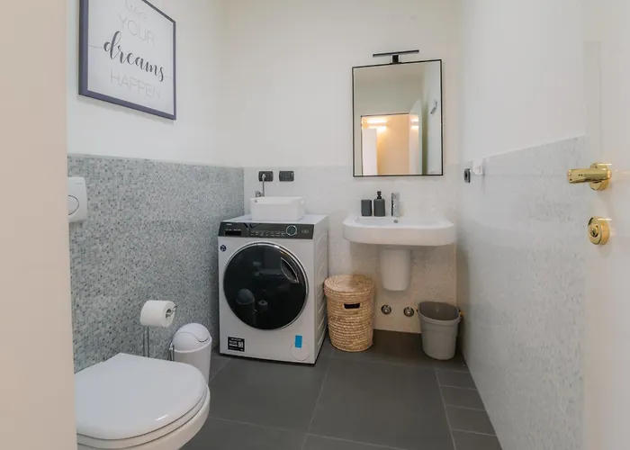 R Tulipano House Daire Como